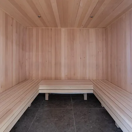 Blancphoenix Apartment *