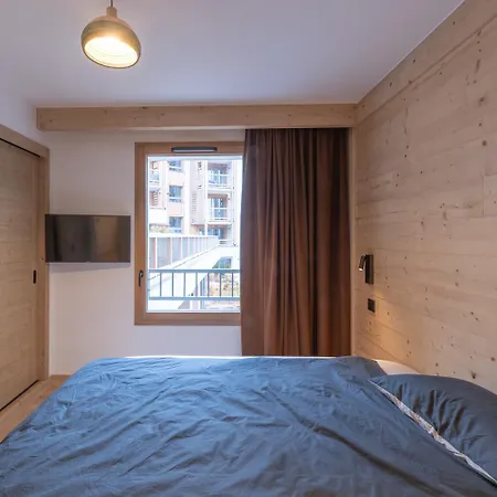 Blancphoenix Apartment